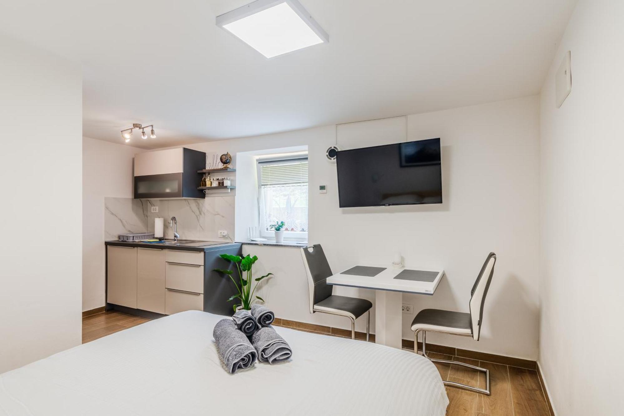 Apartmaji Mausi Bovec Zewnętrze zdjęcie