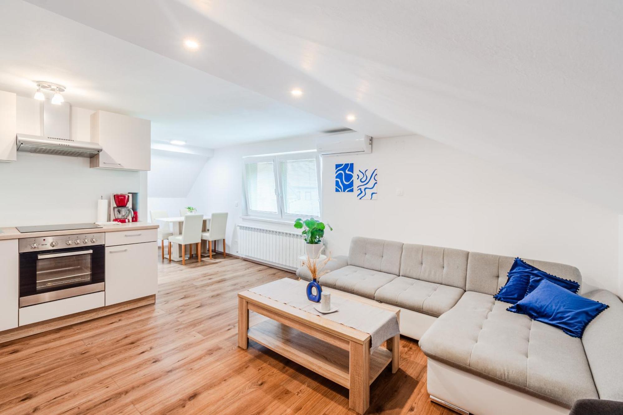 Apartmaji Mausi Bovec Zewnętrze zdjęcie