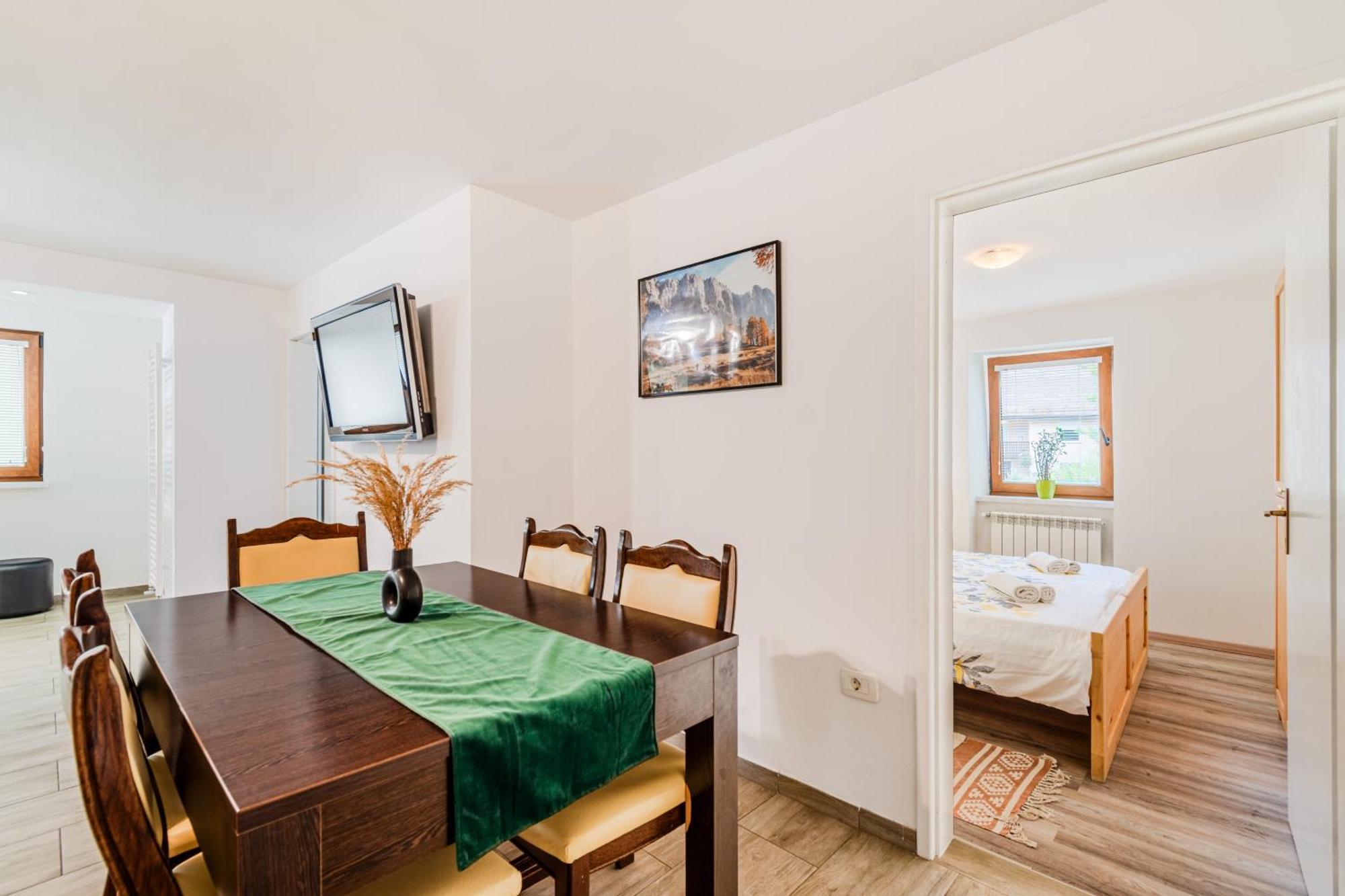 Apartmaji Mausi Bovec Zewnętrze zdjęcie
